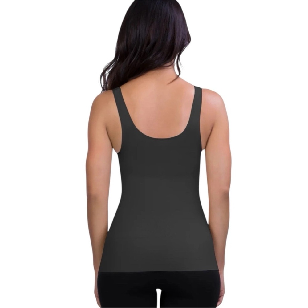 Black Seamless Scoop Neck Tank Top - Women Intimates - Picture 2 of 11